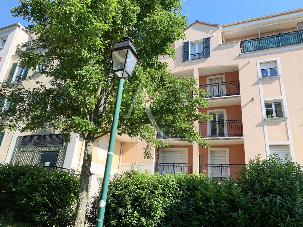 agence immobiliere alfortville - appartement 3 pièces 57 m² avec jardin, façade de la résidence