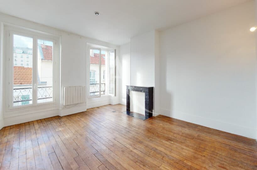 agence immobilière alfortville: loue appartement 2 pièces 50 m², proche métro l8, séjour lumineux avec parquet