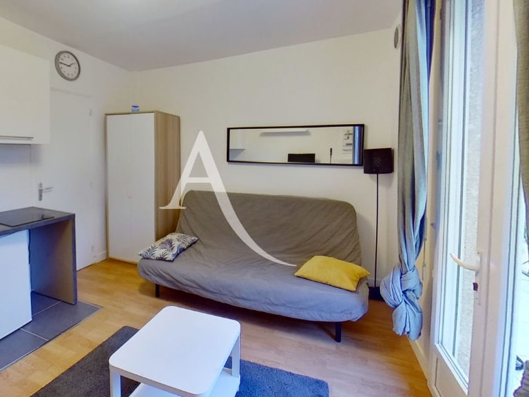 location appartement maisons alfort: studio 14 m² à louer proche du centre de maisons alfort