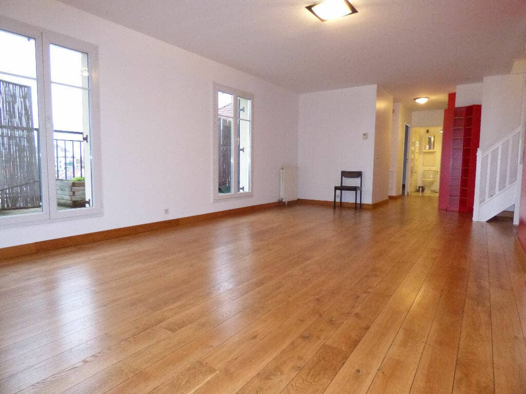 appartement alfortville: à louer magnifique duplex 5 pièces 105 m², grand séjour avec terrasse, parking