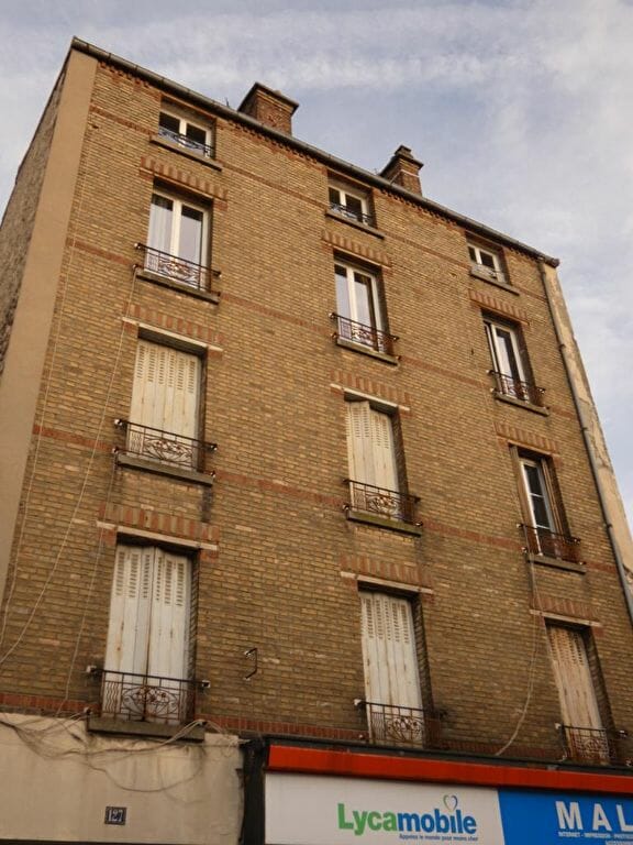 agence immo alfortville: location 2 pièces 36 m² bien agencé, centre ville, petit immeuble ancien, proche commerces et transports