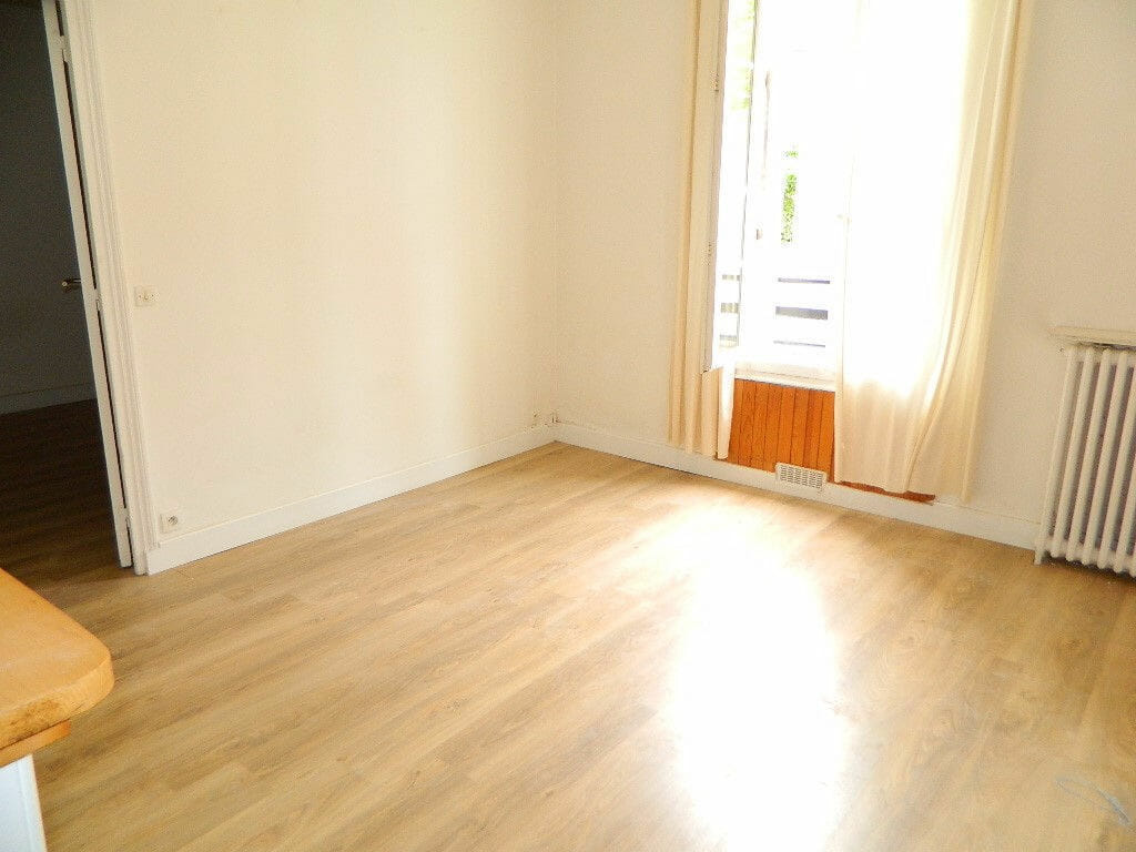 location maisons alfort: appartement 2 pièces 37 m², séjour avec coin cuisine, centre ville