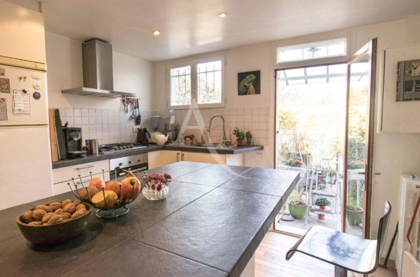estimer maison maisons-alfort: maison 5 pièces 110 m², accès privatif du jardin aux bords de marne