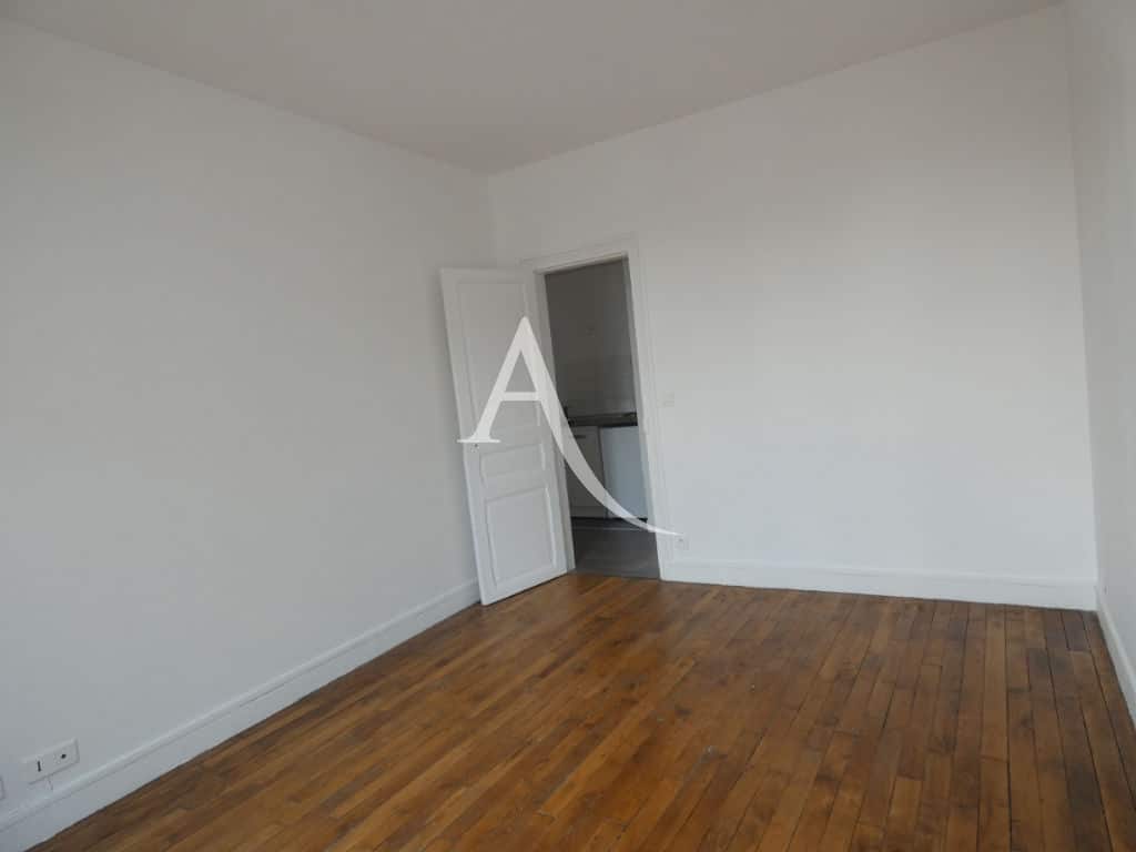 alfortville appartement location: appartement 2 pièces 30 m², séjour séparé de la cuisine