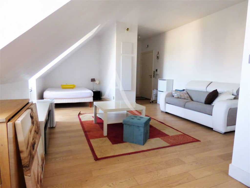 immobilier a maisons alfort: à louer, studio meublé 29 m², centre ville