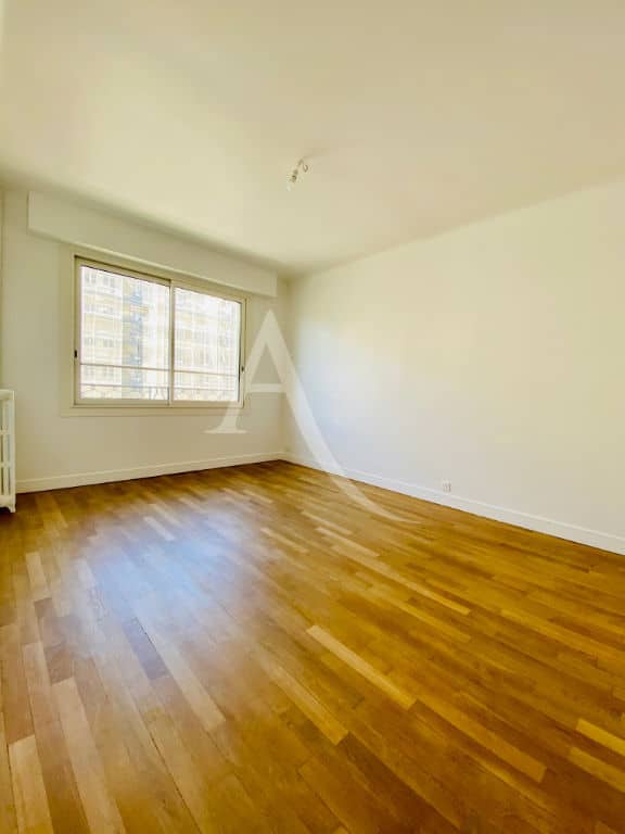 agence immobilière charenton le pont: appartement 2 pièces 47 m², lumineux, parquet massif, volet roulant électrique