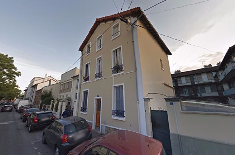 l'adresse valerie immobilier - appartement 3 pièces 52 m² situé au 1er étage d'une petite copropriété