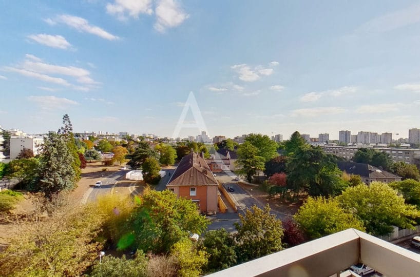 agence immobilière val de marne: appartement 4 pièces 95 m² - 5e étage - cave et parking