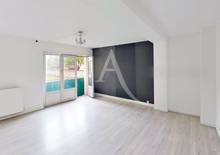agence location immobiliere: appartement maison alfort 2 pièces 51 m², séjour avec balcon vue dégagée