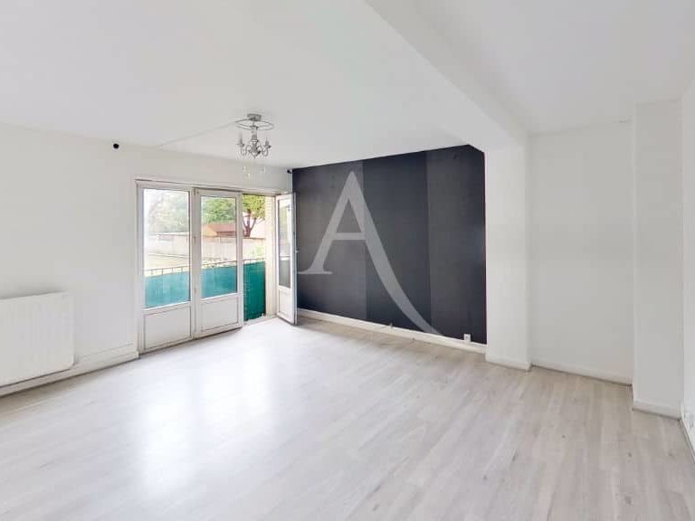 agence location immobiliere: appartement maison alfort 2 pièces 51 m², séjour avec balcon vue dégagée