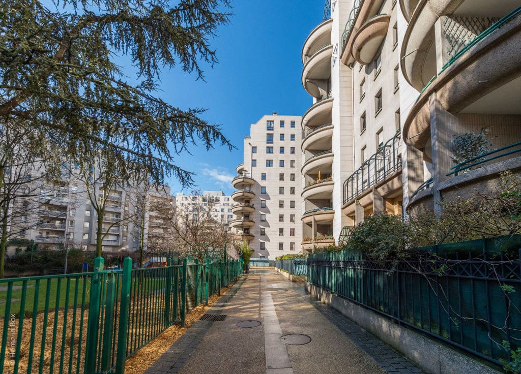 estimation appartement charenton: 4 pièces 85 m², 4° étage/8, ascenseur, interphone, parking, secteur bercy