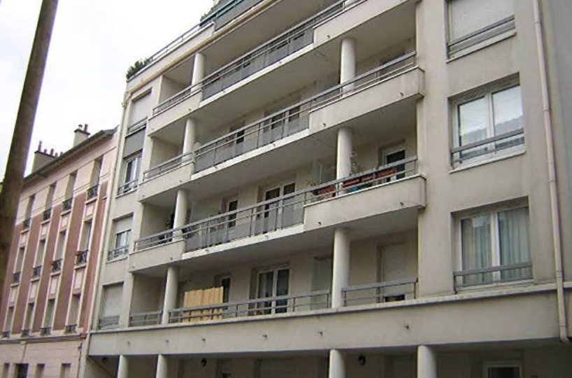 achat studio alfortville: 23 m², avec balcon et parking, proche commerces et métro ligne 8