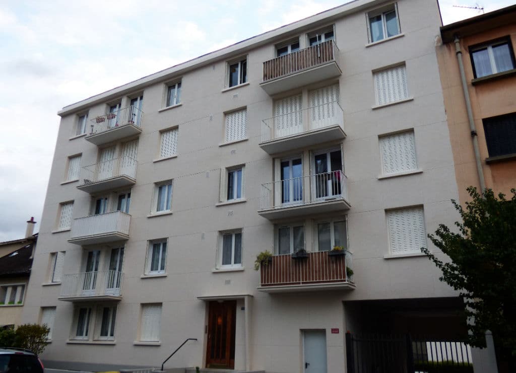 estimation appartement alfortville: 2 pièces 42 m², secteur rue volta avec caves et parking