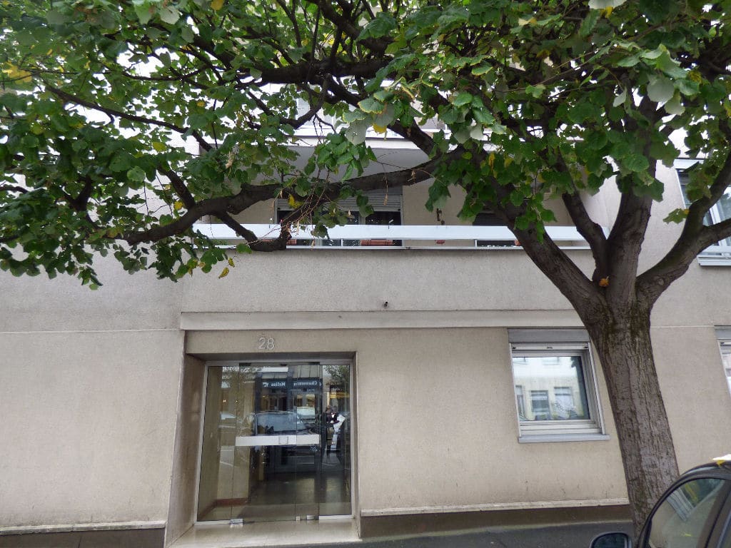 estimation appartement maisons-alfort: 3 pièces 69 m² avec balcon, 2° étage/5, ascenseur, gardien