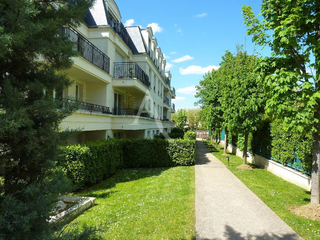 estimation appartement maisons-alfort: 3 pièces 63 m², résidence très bon standing