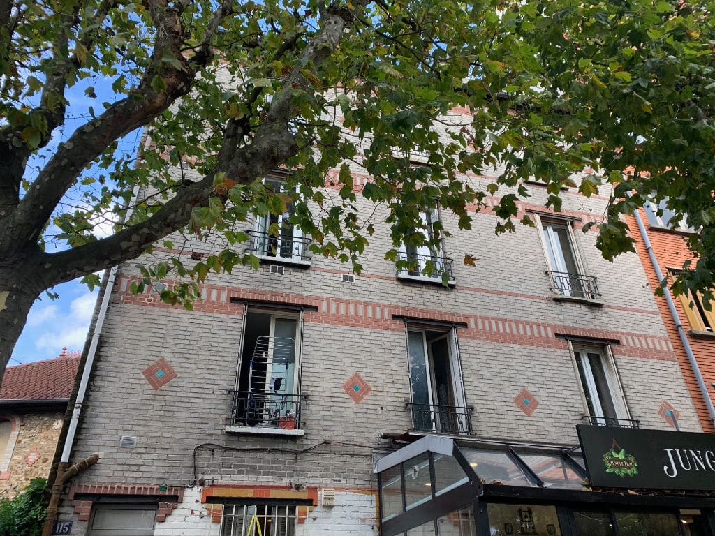vente studio maisons alfort: 26 m² au 1er étage, façade de l'immeuble