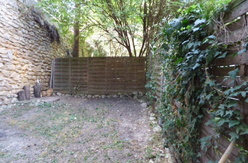 estimation appartement maisons-alfort: 2 pièces 31 m², terrasse / rez-de-jardin au centre-ville