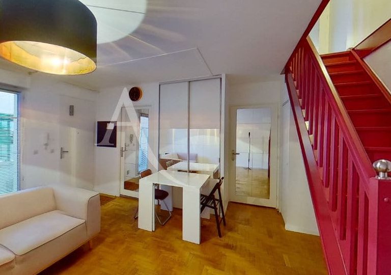 appartement a louer alfortville: duplex 2 pièces meublées 50 m², quartier apollonia