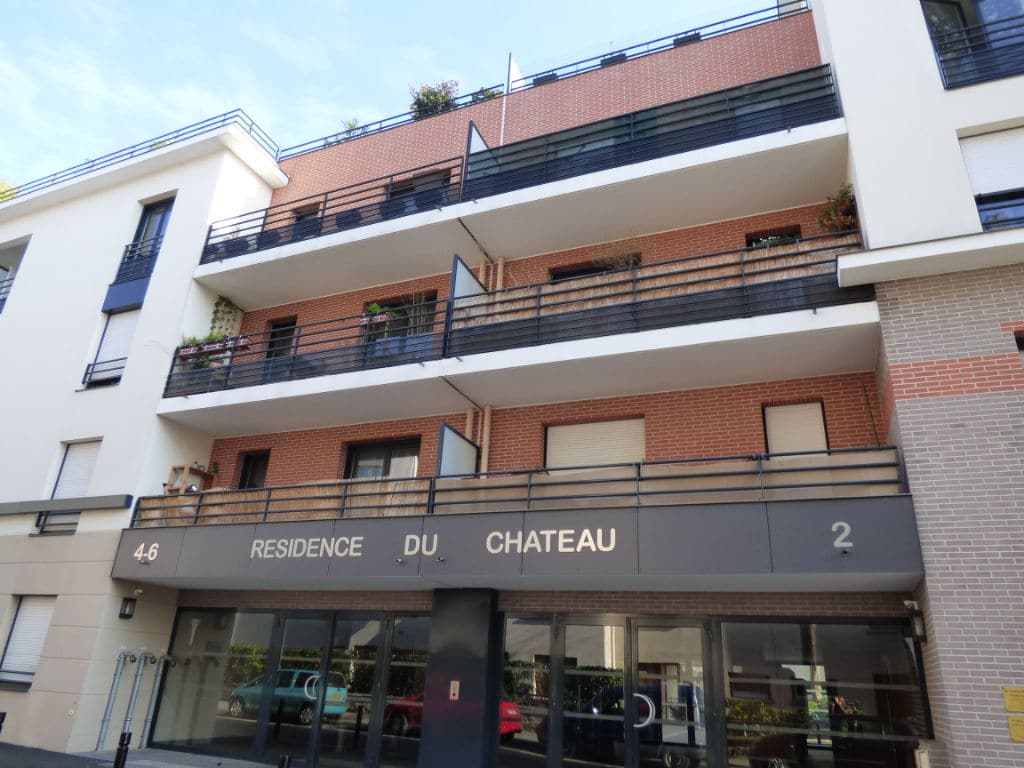 estimation appartement maisons-alfort: 3 pièces 68 m², immeuble récent, 4° étage / 5 avec ascenseur, 2 parkings