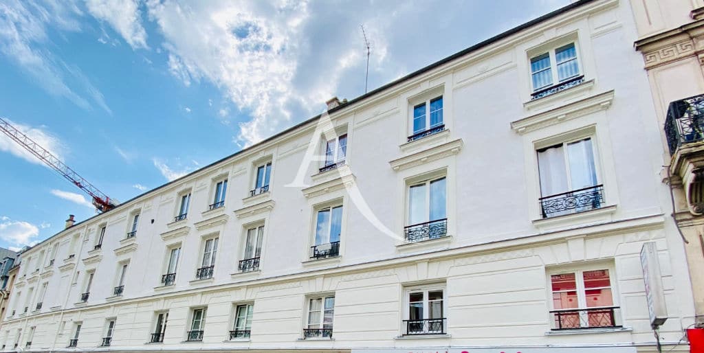 location studio charenton 19 m² refait à neuf proche métro