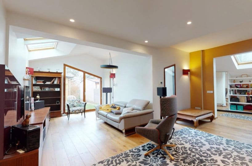 vente de pavillon dans le 94: 3 pièces 90 m², pièce principale donnant sur le jardin,  proche du parc de rancy