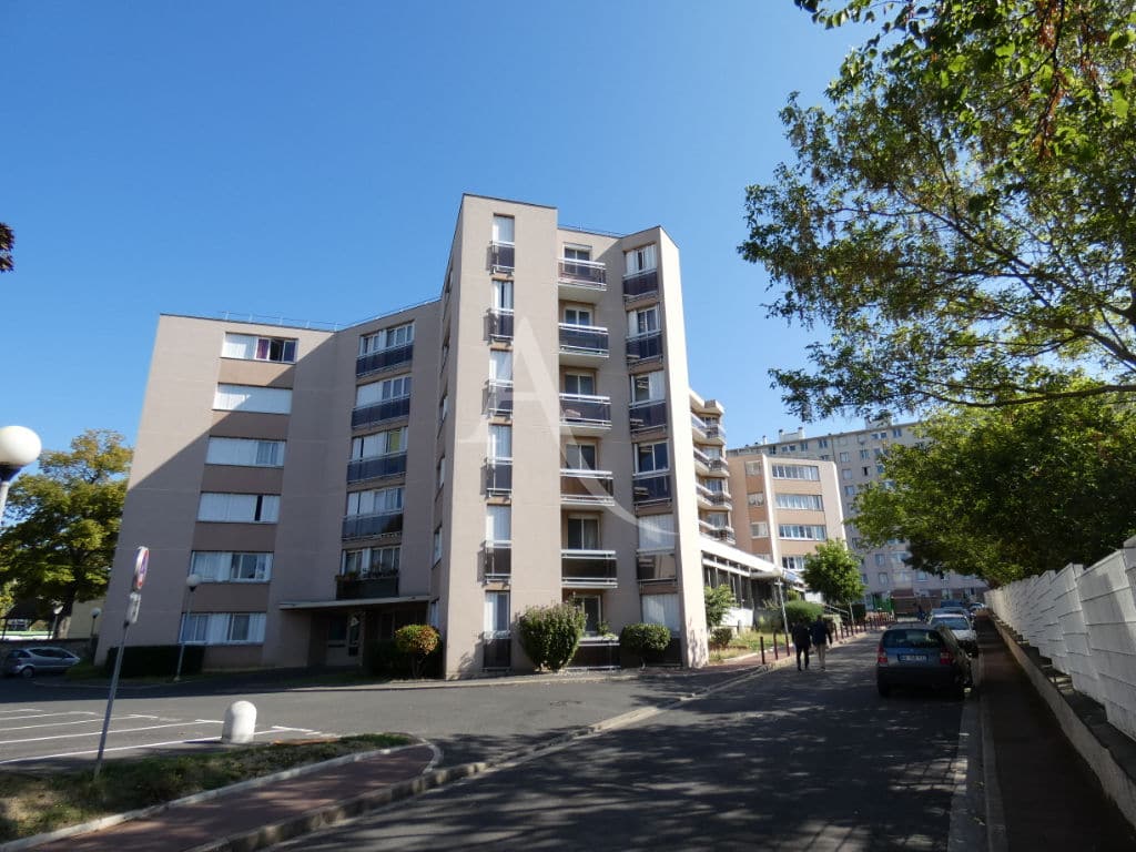 achat vente appartement: 4 pièces 95 m² dont 3 chambres, situé à créteil