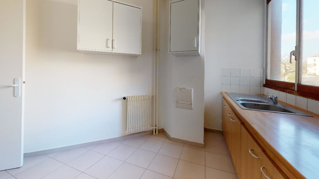 estimation appartement prix: 4 pièces 85 m², cuisine équipée et aménagée