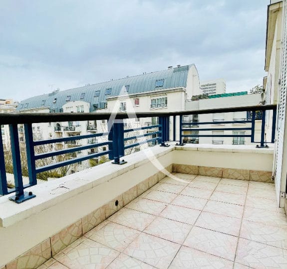 agence immobilière charenton-le-pont: 3 pièces 62 m² traversant avec terrasse, secteur charenton écoles