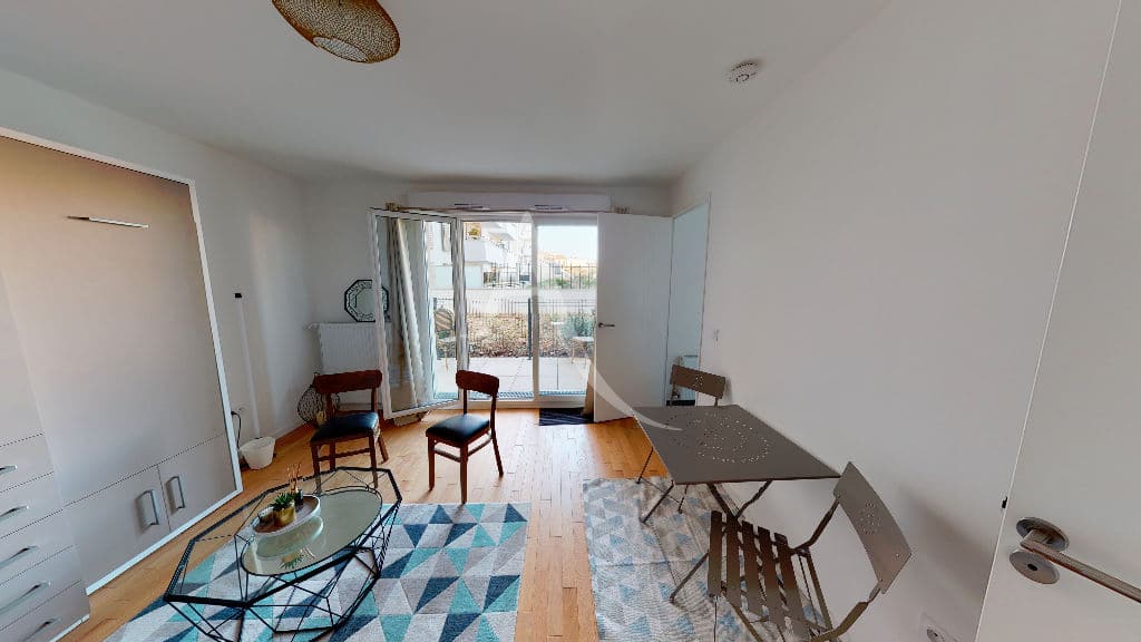 achat studio alfortville: 27 m² entièrement aménagé avec terrasse, parking, aux portes de la capitale