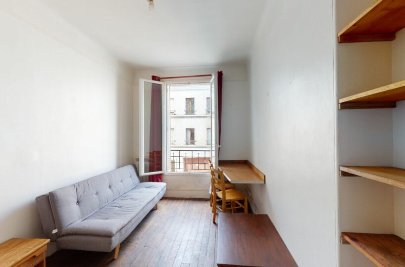 agence location immobiliere propose studio 20 m² meublé refait à neuf à Montreuil, aperçu pièce principale
