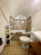 vente studio à alfortville: 20 m², salle de bain avec baignoire et wc
