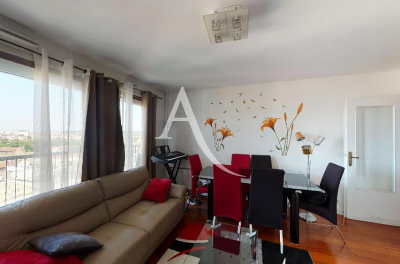 agence immobilière maison alfort: 4 pièces 73 m² au 10° étage avec ascenseur, vue panoramique exceptionnel sur la tour eiffel