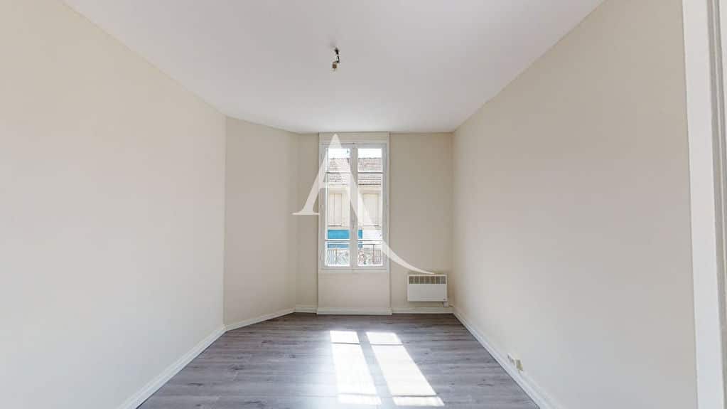 achat appartement alfortville: 2 pièces 36 m² traversant en parfait état, proche transports et commerces