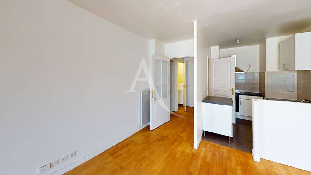 agence immo alfortville: 3 pièces 57 m², cuisine ouverte aménagée et équipée