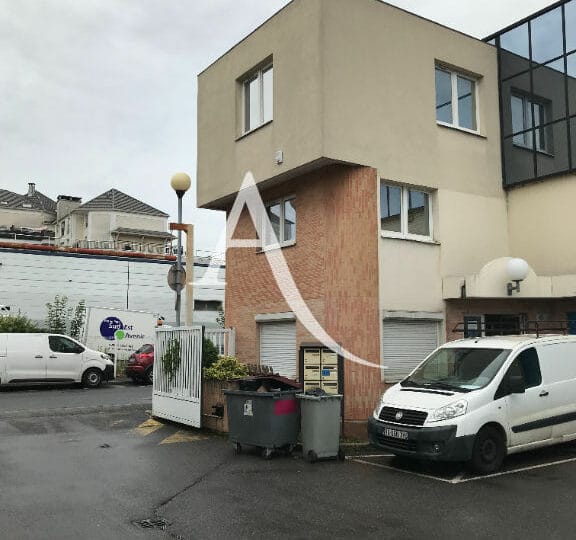 immobilier neuf alfortville: 2 pièces 104 m² avec une place de parking, climatisation, alarme pour activités commerciales