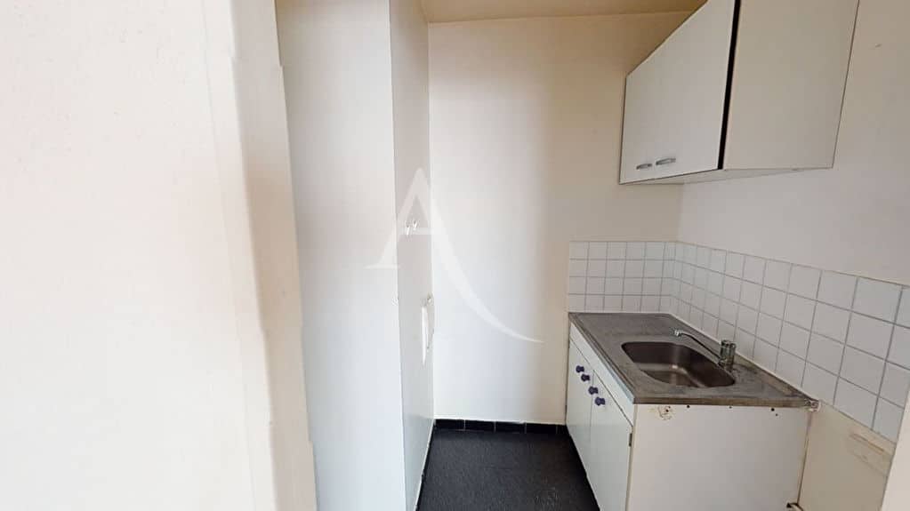 appartement a vendre alfortville: 2 pièces 34 m², cuisine séparée avec rangements