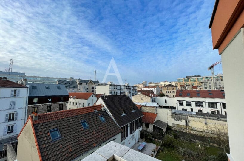 achat appartement alfortville: 4 pièces 75 m², séjour donnant sur balcon, parking aérien et box fermé
