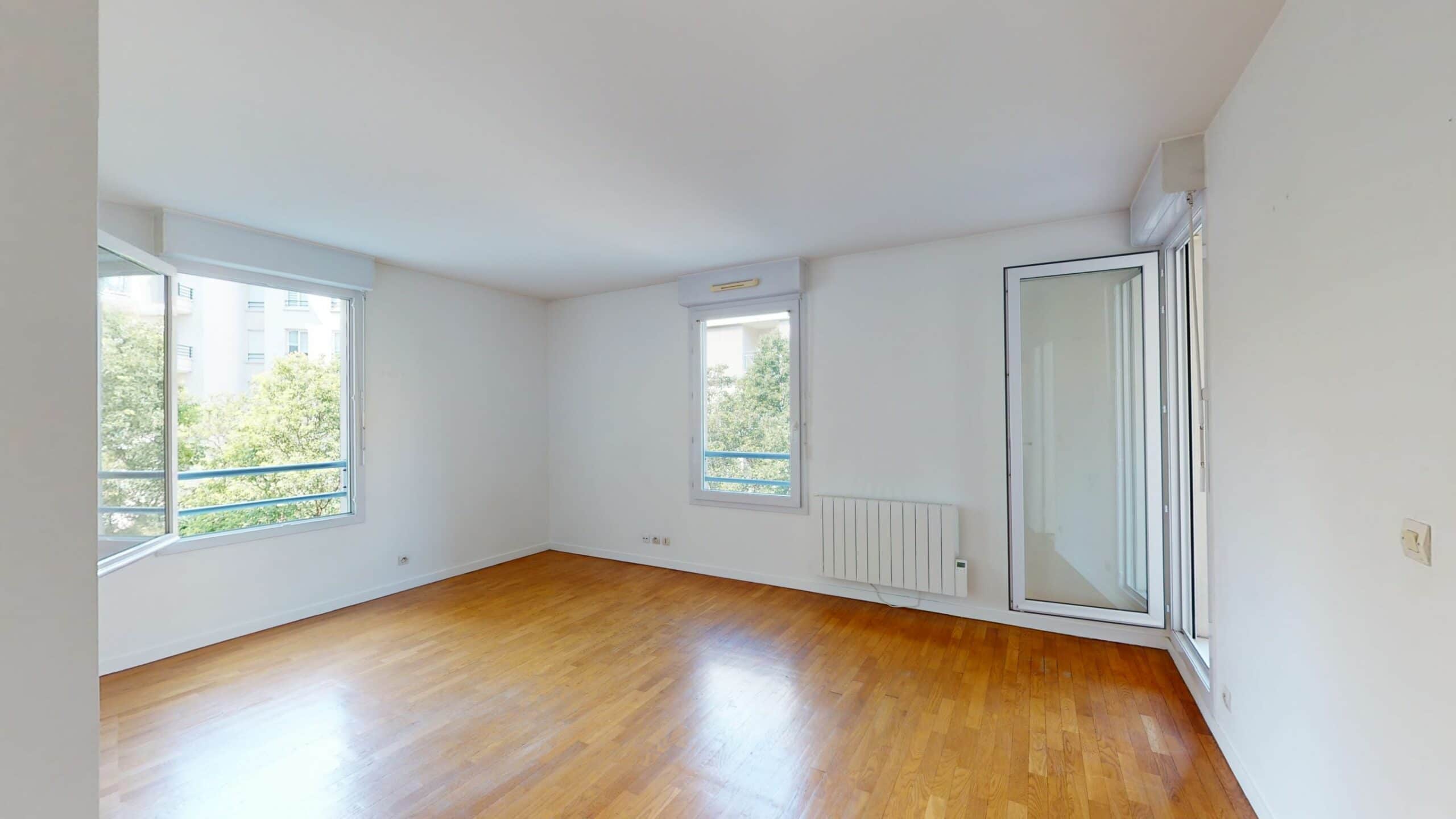 agence immo charenton le pont: location appartement 2 pièces 44 m², au 2e étage