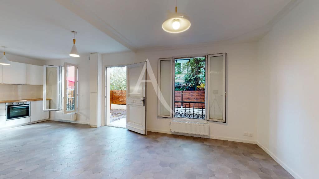 location maison alfortville 94140: 3 pièces 63 m², refaite à neuf, proche métro et commerces