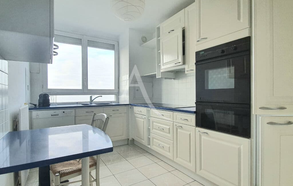 agence immo maisons-alfort: spacieux 2 pièces 57 m², cuisine indépendante équipée