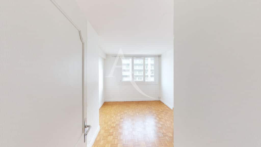 appartement à vendre maisons-alfort: 3 pièces 59 m², au 4e étage sur 9 avec ascenseur