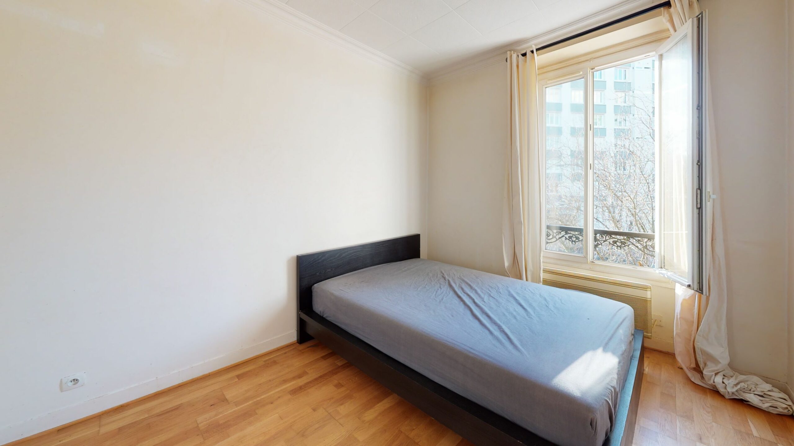 location appartement maisons alfort: 3 pièces 50 m² meublé, refait à neuf, chambre parentale