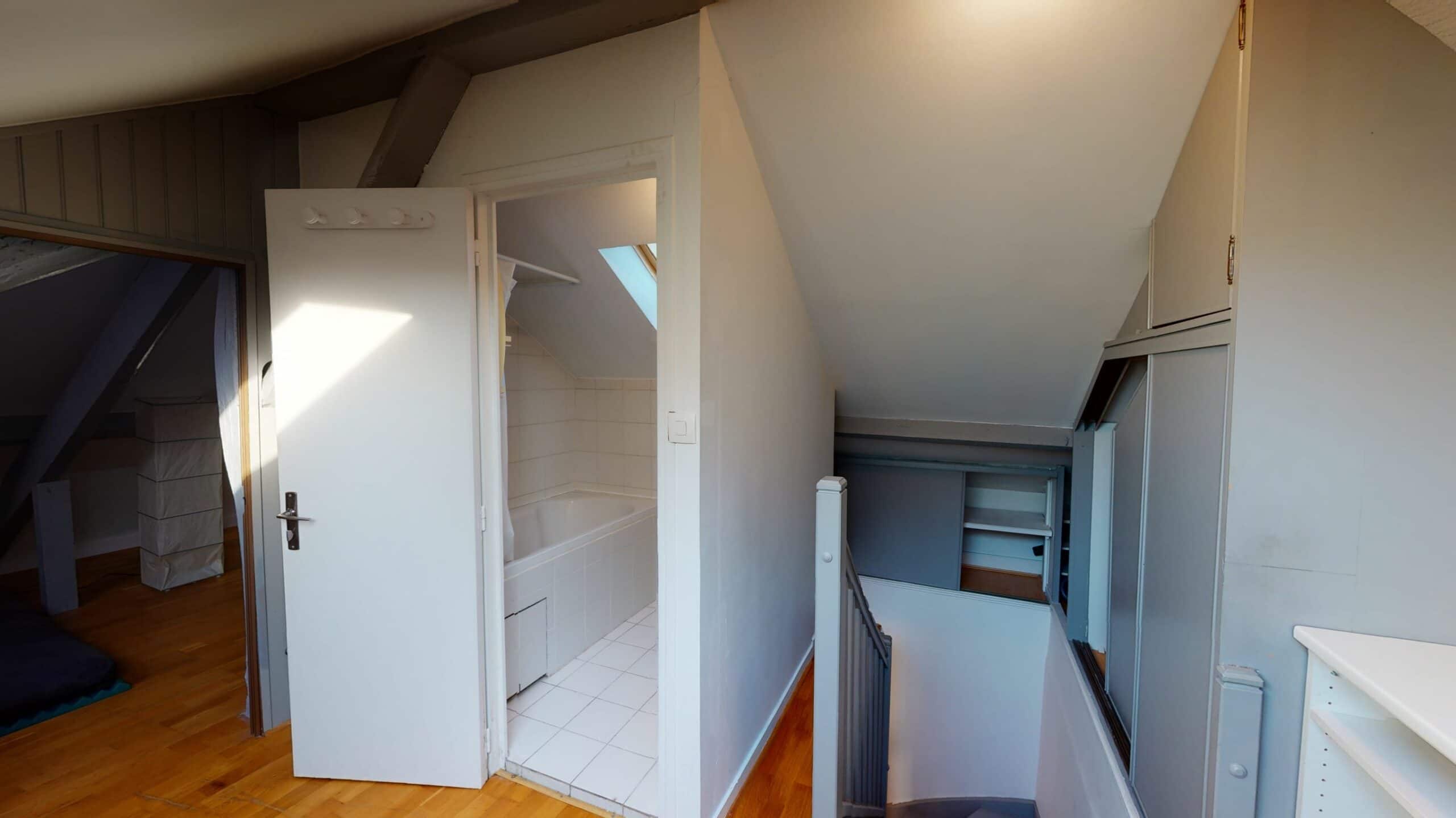 agence immobilière maison alfort: 3 pièces 50 m² meublé, type duplex, rénové