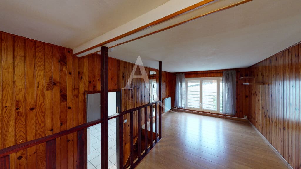 achat appartement alfortville: 2 pièces 44 m², chambre en mezzanine accès balcon