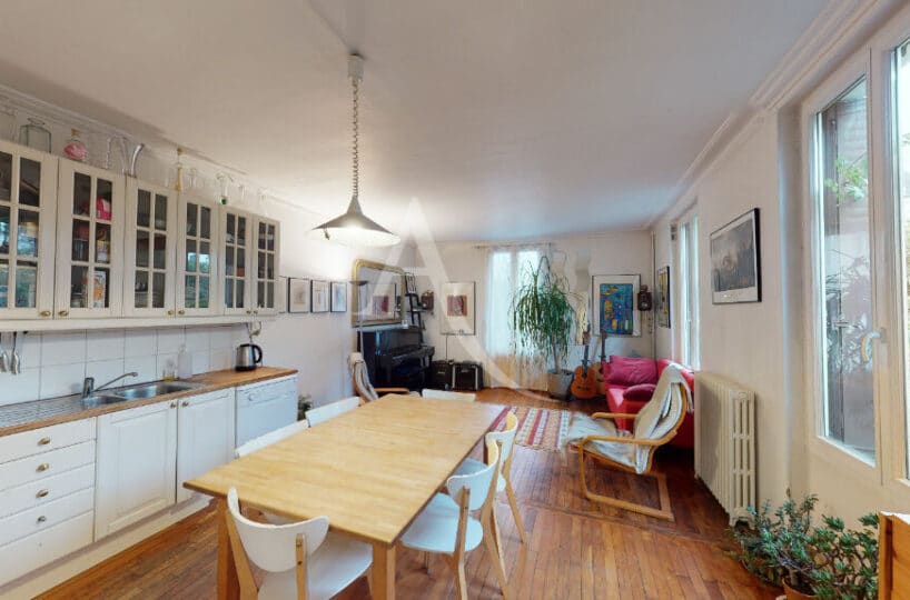 vente maison alfortville: 6 pièces 104 m2, avec sos-sol et jardin privatif