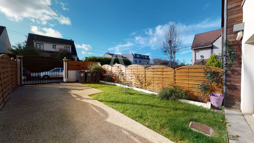 agence immobilière 94: vente maison 4 pièces 90 m², quartier pavillonnaire prisé
