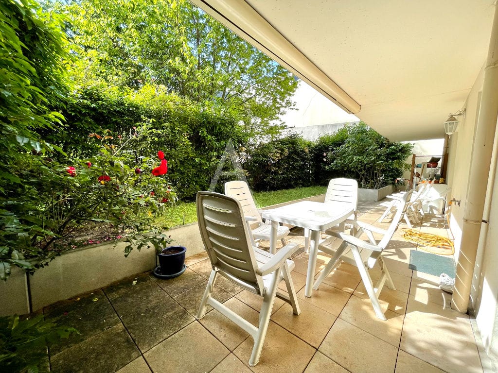 immobilier charenton le pont: appartement 4 pièces 86 m² à vendre, terrase et jardin intérieur