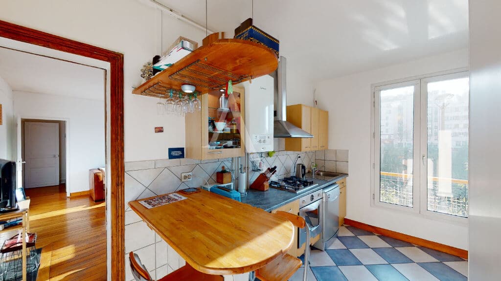 agence immo charenton: appartement à vendre 3 pièces 54 m², beaucoup de charme