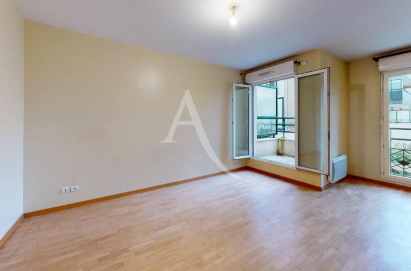 agence immobilière alfortville: loue studio rue des œillets